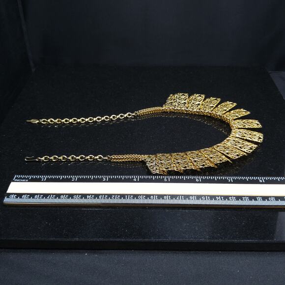 Sarah Coventry Necklace, "Chantilly Lace", Egyptian Revival, 1960s - Picture 5 of 10